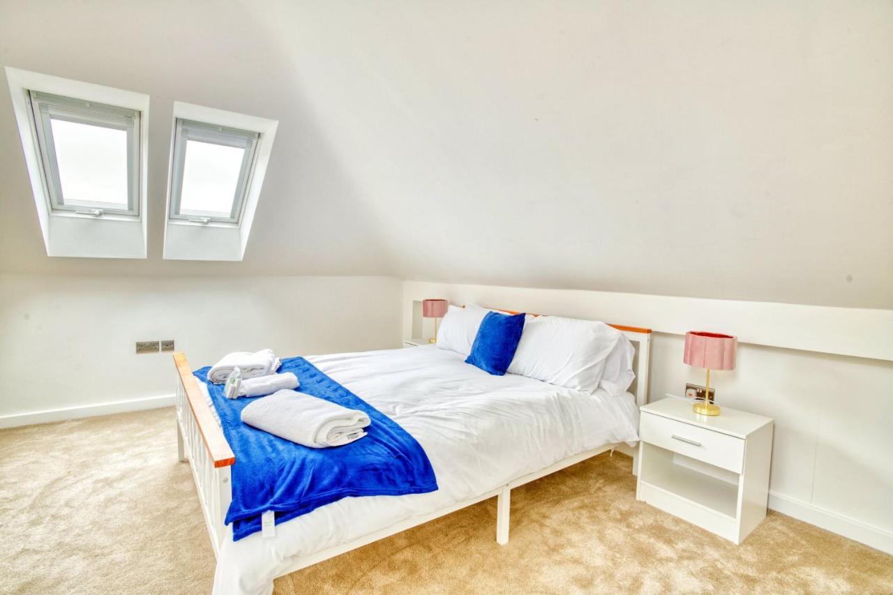 Number One On The Hill Villa Lincoln Ngoại thất bức ảnh